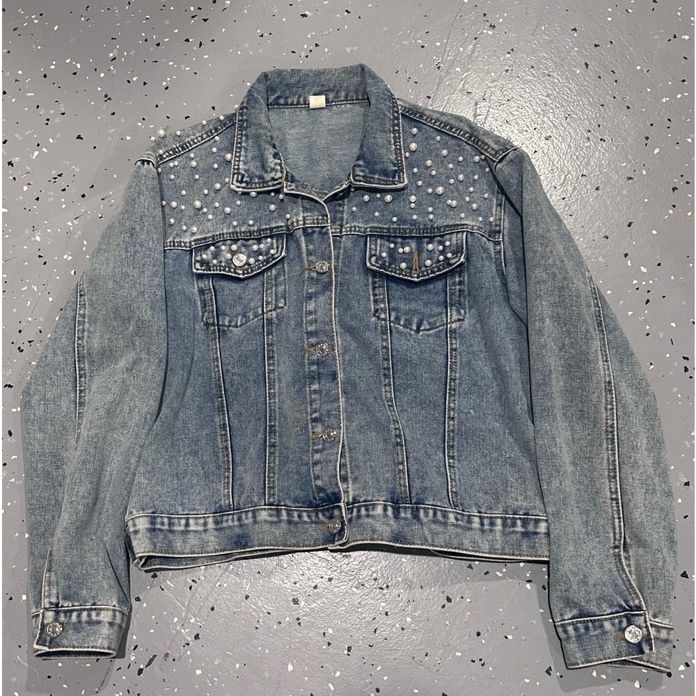 Lately worn jacket with beating on top large size
